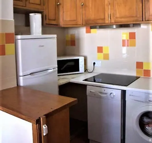 アパート Sunny Close To The